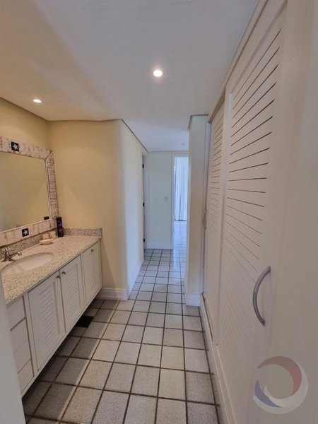 Apartamento Vista Mar em Canasvieiras com 3 dormitórios 1 suíte e 2v: 33ª foto da galeria de imagens do imóvel