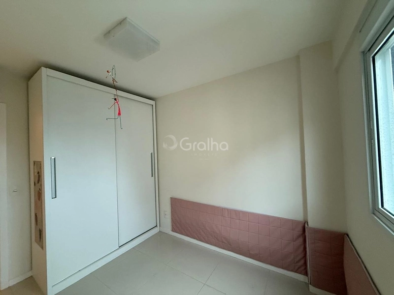 Apartamento em Coqueiros com 2 dormitórios, sendo 1 suíte e 2 vagas: 10ª foto da galeria de imagens do imóvel