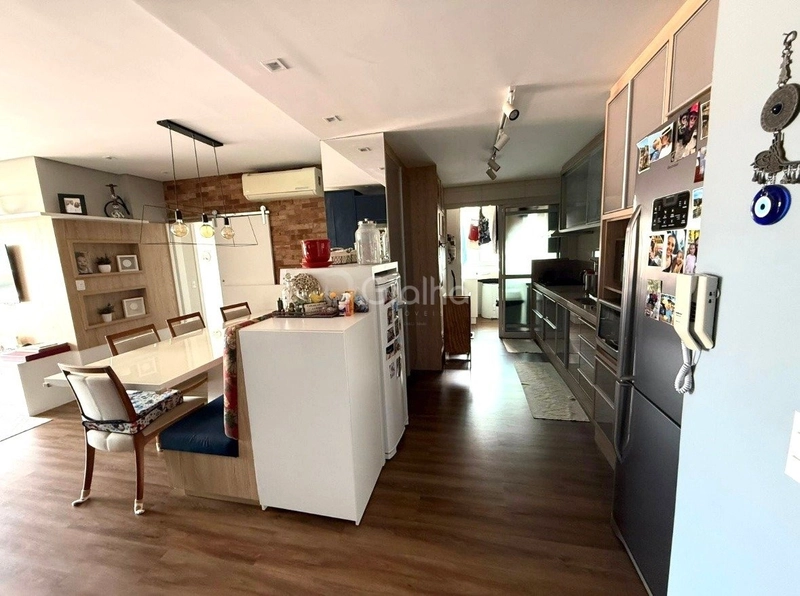 Apartamento no Itacorubi a venda com 3 dormitórios 1 suíte e 2 vagas: 3ª foto da galeria de imagens do imóvel