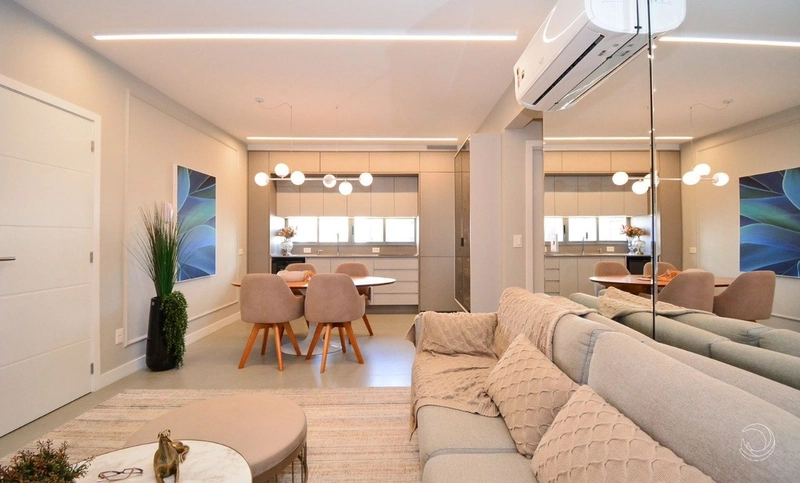 Apartamento no Centro com 2 dormitórios 2 suítes e 2 vagas - 71m²: 1ª foto da galeria de imagens do imóvel