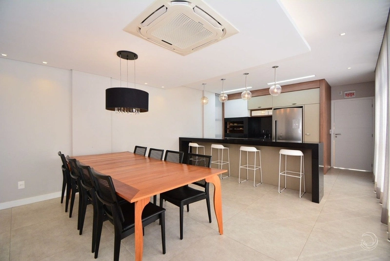 Apartamento no Centro com 2 dormitórios 2 suítes e 2 vagas - 71m²: 22ª foto da galeria de imagens do imóvel
