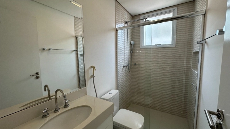 Apartamento no Centro com 2 dormitórios 1 suítes e 2 vagas: 16ª foto da galeria de imagens do imóvel