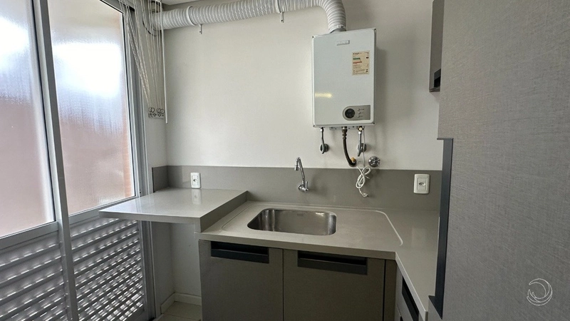 Apartamento no Centro com 2 dormitórios 1 suítes e 2 vagas: 10ª foto da galeria de imagens do imóvel