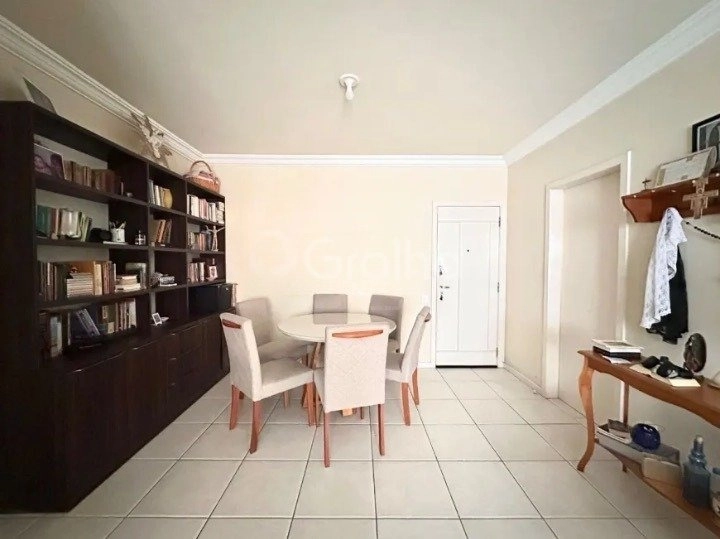 Apartamento a venda no Centro com 3 dormitórios 1 suíte e 1 vaga: 1ª foto da galeria de imagens do imóvel