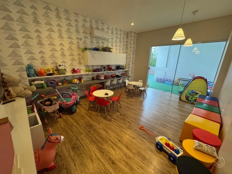 Apartamento na Agronômica com 3 dormitórios, sendo 1 suíte, 2 vagas: 33ª foto da galeria de imagens do imóvel
