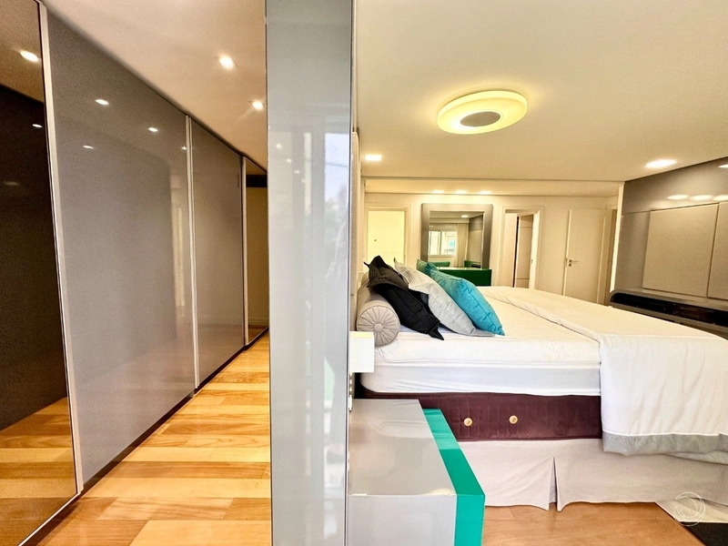 Apartamento na Beira Mar com 3 suítes e 4 vagas - 316m² Vista Mar: 47ª foto da galeria de imagens do imóvel
