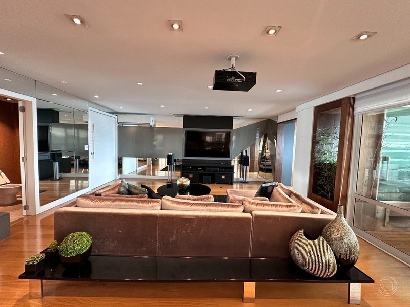 Apartamento na Beira Mar com 3 suítes e 4 vagas - 316m² Vista Mar: 12ª foto da galeria de imagens do imóvel