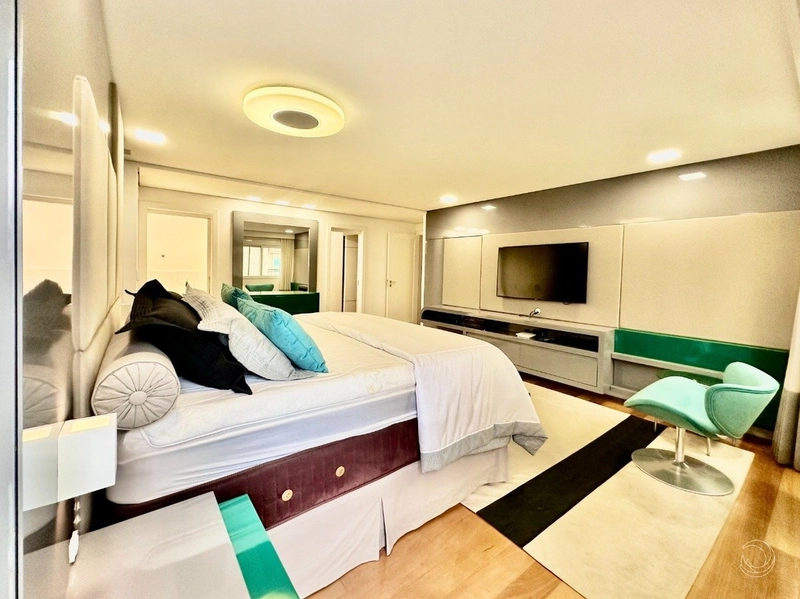 Apartamento na Beira Mar com 3 suítes e 4 vagas - 316m² Vista Mar: 49ª foto da galeria de imagens do imóvel