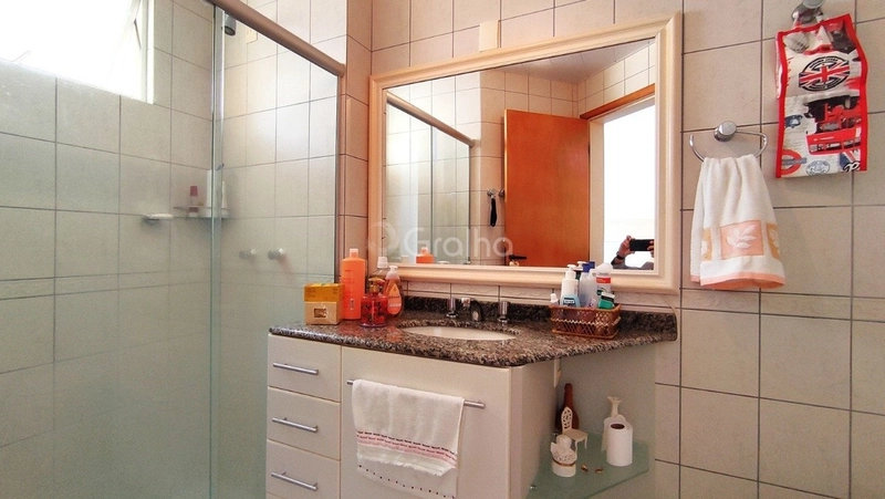 Apartamento em Coqueiros com 2 dormitórios 1 suíte e 1 vaga - 81m²: 11ª foto da galeria de imagens do imóvel