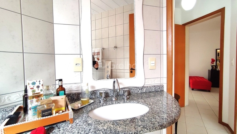 Apartamento em Coqueiros com 2 dormitórios 1 suíte e 1 vaga - 81m²: 34ª foto da galeria de imagens do imóvel