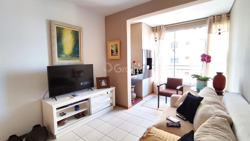Apartamento em Coqueiros com 2 dormitórios 1 suíte e 1 vaga - 81m²: 5ª foto da galeria de imagens do imóvel