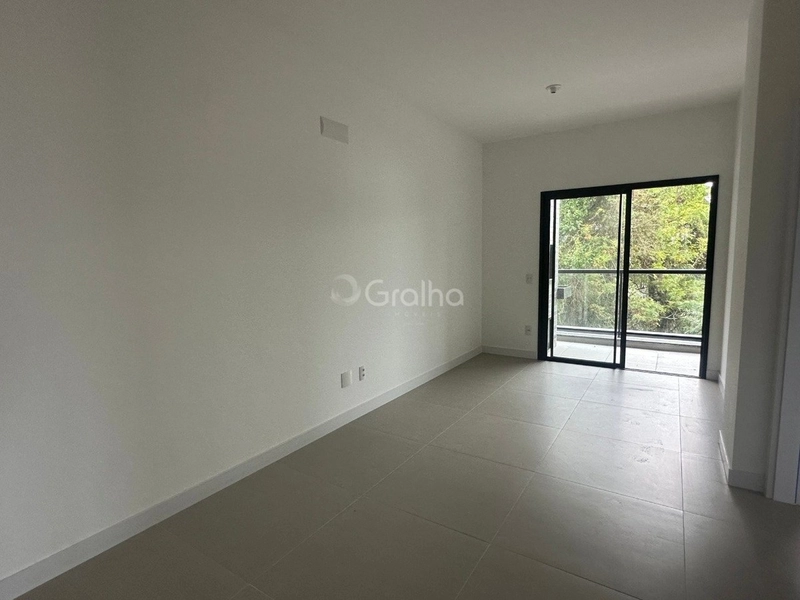 Apartamento a venda com 2 suítes e 1 vaga na Agronômica: 2ª foto da galeria de imagens do imóvel