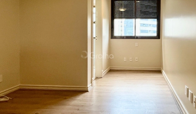 Apartamento no Centro com 3 dormitórios, sendo 3 suíte e 3 vagas: 4ª foto da galeria de imagens do imóvel