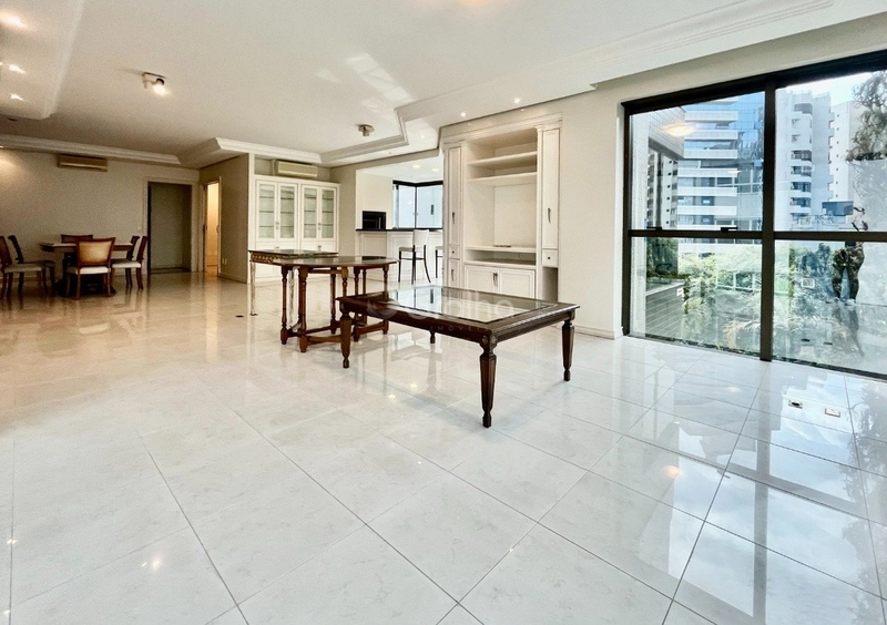 Apartamento no Centro com 3 dormitórios, sendo 3 suíte e 3 vagas: 14ª foto da galeria de imagens do imóvel