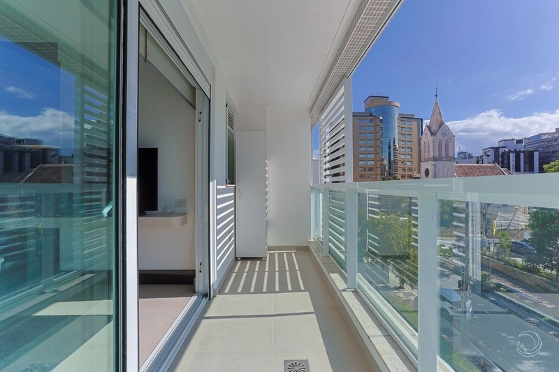 Apartamento no Centro com 1 dormitório e 1 vaga - 53 m²: 5ª foto da galeria de imagens do imóvel