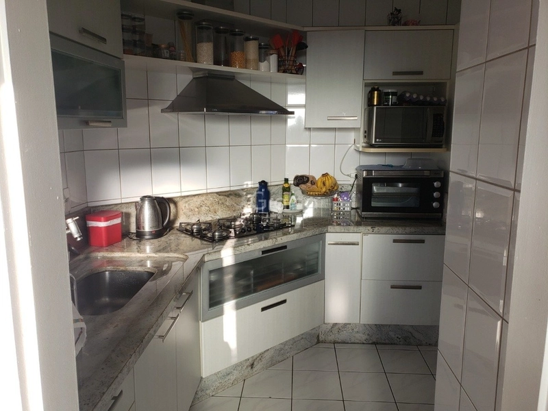 Cobertura no Saco Grande com 3 dormitórios, sendo 1 suíte e 2 vaga: 20ª foto da galeria de imagens do imóvel