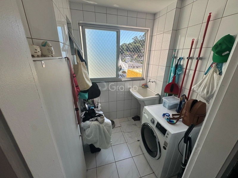 Cobertura no Saco Grande com 3 dormitórios, sendo 1 suíte e 2 vaga: 18ª foto da galeria de imagens do imóvel