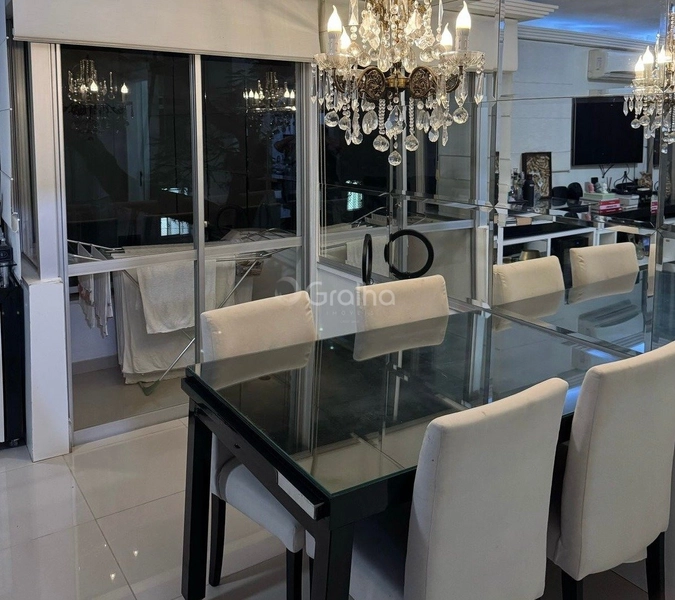 Apartamento na Carvoeira com 2 dormitórios 1 suíte e 1 vaga: 4ª foto da galeria de imagens do imóvel