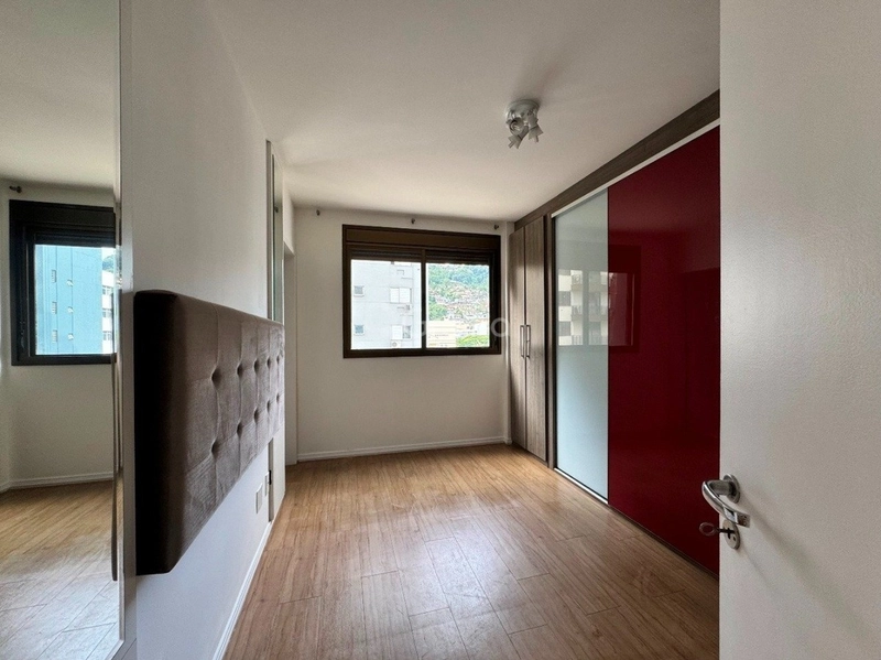 Apartamento no Centro com 3 dormitórios sendo 1 suíte e 2 vagas 110m²: 15ª foto da galeria de imagens do imóvel
