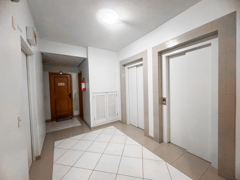 Apartamento no Centro com 04 dormitórios, sendo 01 suítes e 3 vagas: 32ª foto da galeria de imagens do imóvel