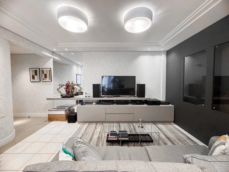 Apartamento no Centro com 04 dormitórios, sendo 01 suítes e 3 vagas: 2ª foto da galeria de imagens do imóvel