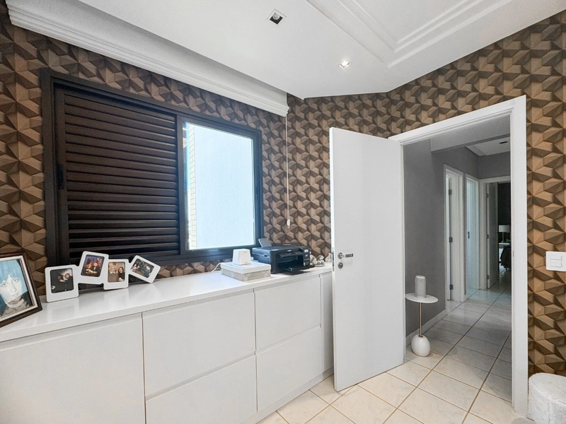 Apartamento no Centro com 04 dormitórios, sendo 01 suítes e 3 vagas: 24ª foto da galeria de imagens do imóvel