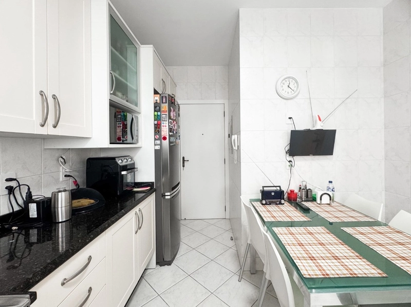Apartamento no Centro com 04 dormitórios, sendo 01 suítes e 3 vagas: 9ª foto da galeria de imagens do imóvel