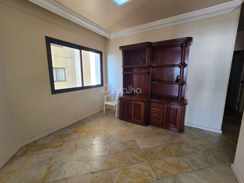Apartamento no Centro com 4 dormitórios, sendo 2 suítes e 2 vagas: 10ª foto da galeria de imagens do imóvel