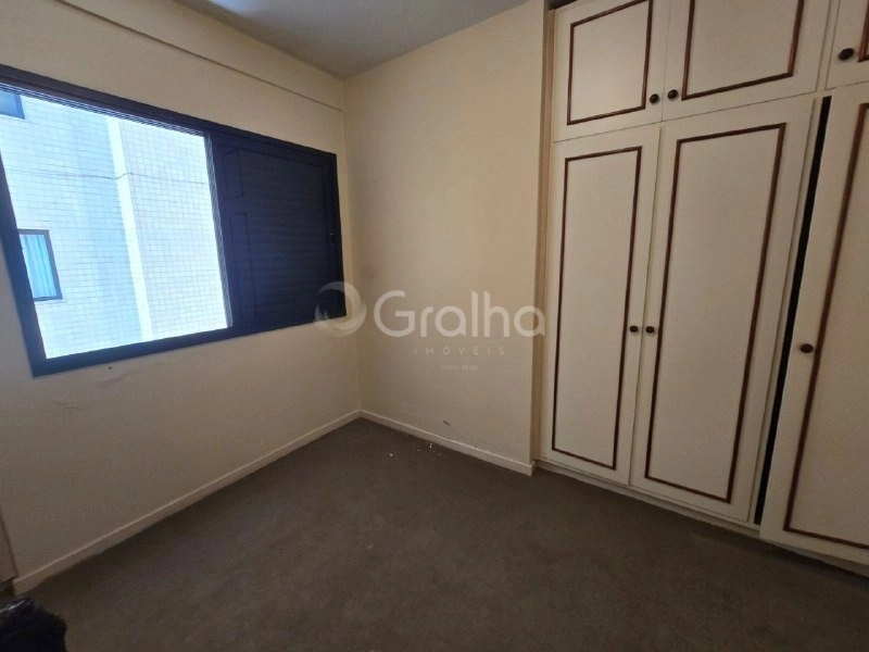 Apartamento no Centro com 4 dormitórios, sendo 2 suítes e 2 vagas: 12ª foto da galeria de imagens do imóvel