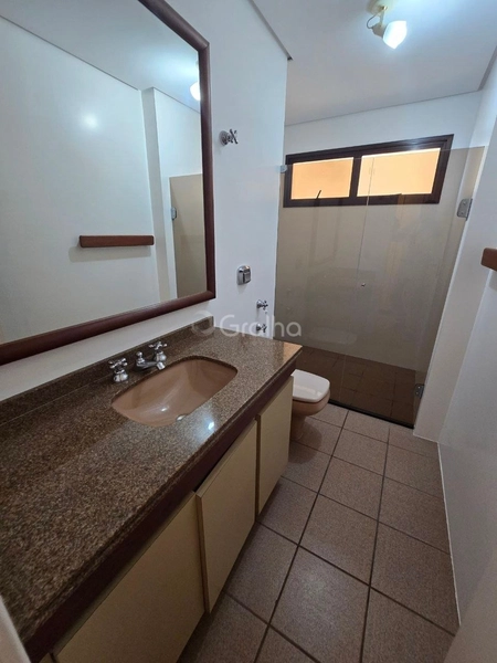 Apartamento no Centro com 4 dormitórios, sendo 2 suítes e 2 vagas: 13ª foto da galeria de imagens do imóvel