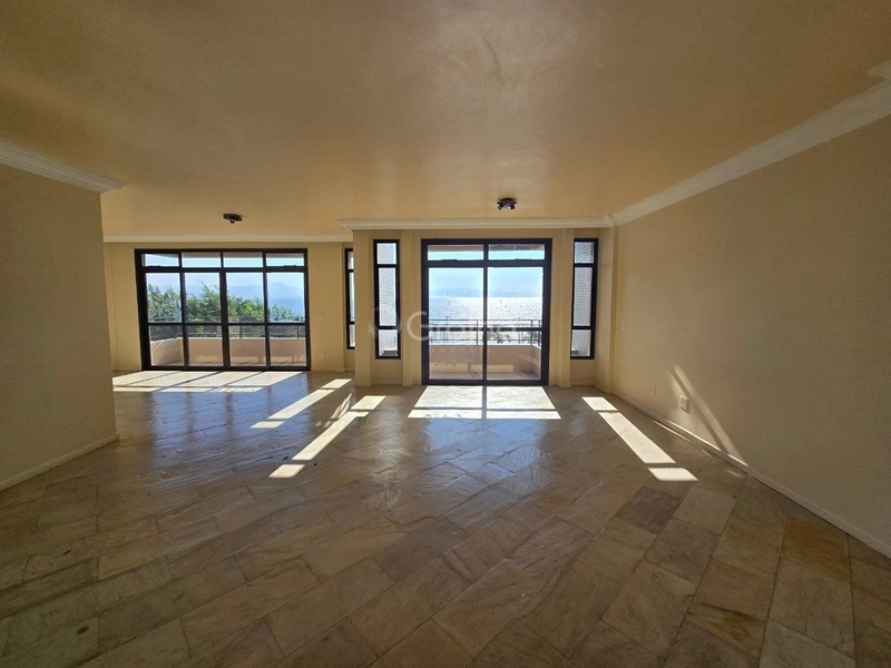 Apartamento no Centro com 4 dormitórios, sendo 2 suítes e 2 vagas: 39ª foto da galeria de imagens do imóvel