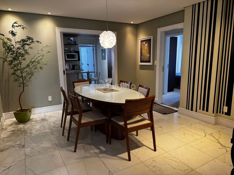 Apartamento no Centro com 3 suítes 2 vagas e Hobby box - 172 m²: 6ª foto da galeria de imagens do imóvel