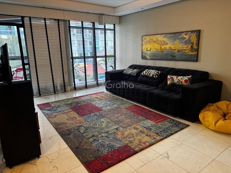 Apartamento no Centro com 3 suítes 2 vagas e Hobby box - 172 m²: 1ª foto da galeria de imagens do imóvel