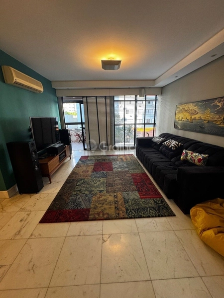 Apartamento no Centro com 3 suítes 2 vagas e Hobby box - 172 m²: 2ª foto da galeria de imagens do imóvel