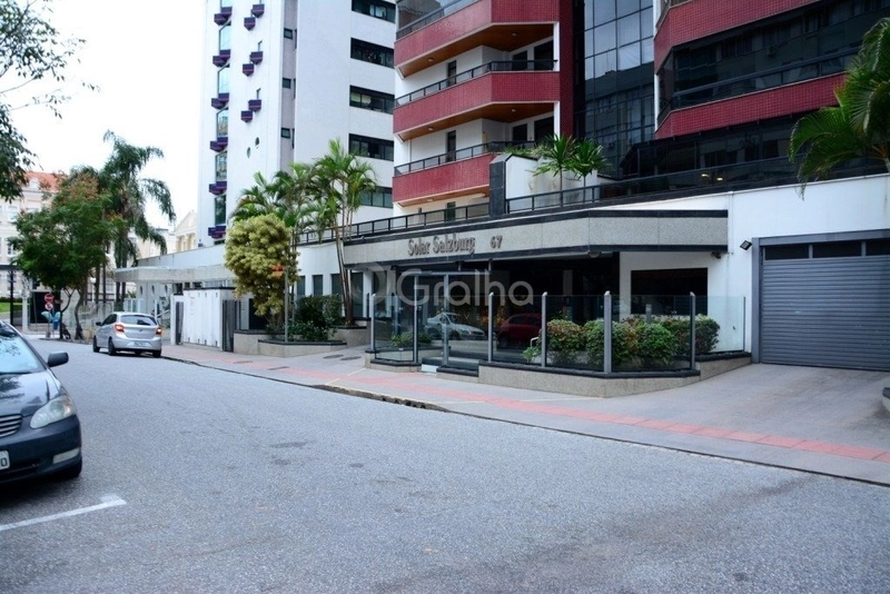 Apartamento no Centro com 3 suítes 2 vagas e Hobby box - 172 m²: 29ª foto da galeria de imagens do imóvel