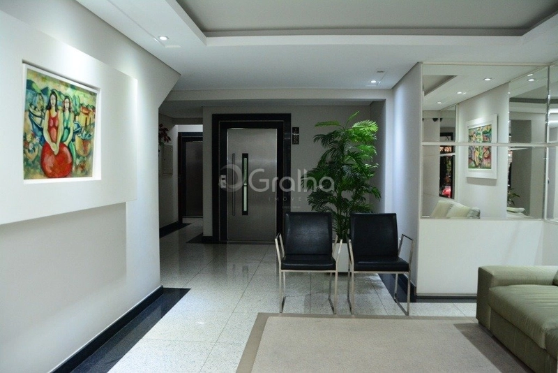 Apartamento no Centro com 3 suítes 2 vagas e Hobby box - 172 m²: 28ª foto da galeria de imagens do imóvel