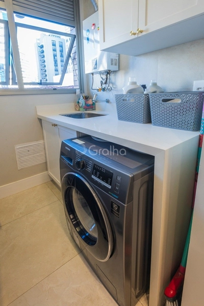 Apartamento no Centro com 2 dormitórios, sendo 1 suíte e 1 vagas: 9ª foto da galeria de imagens do imóvel