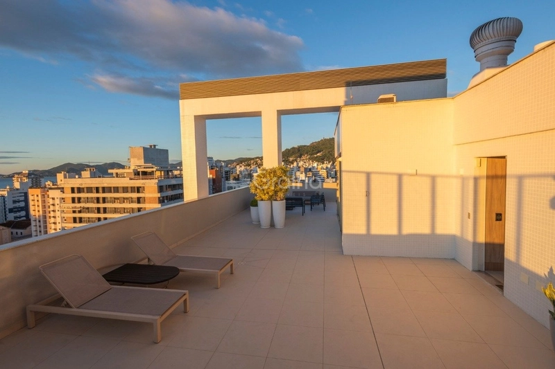 Apartamento no Centro com 2 dormitórios, sendo 1 suíte e 1 vagas: 31ª foto da galeria de imagens do imóvel