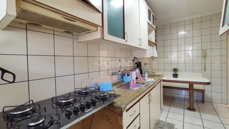 Apartamento no Centro com 3 dormitórios, sendo 1 suíte e 1 vaga: 10ª foto da galeria de imagens do imóvel