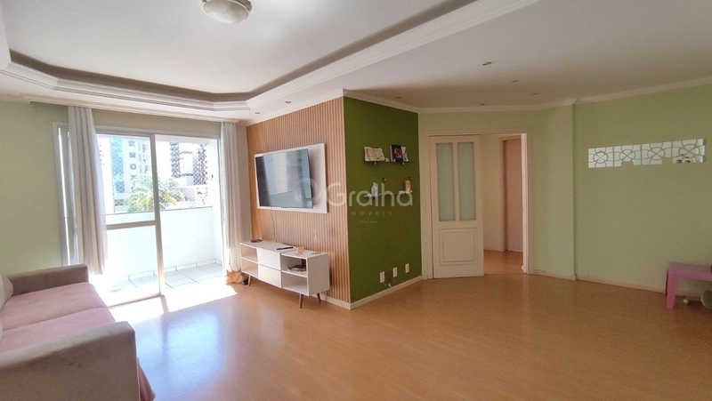 Apartamento no Centro com 3 dormitórios, sendo 1 suíte e 1 vaga: 1ª foto da galeria de imagens do imóvel