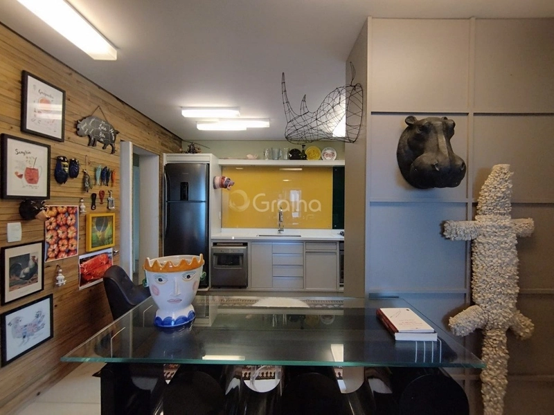 Apartamento no Centro com 5 dormitórios, sendo 2 suíte e 2 vagas: 13ª foto da galeria de imagens do imóvel