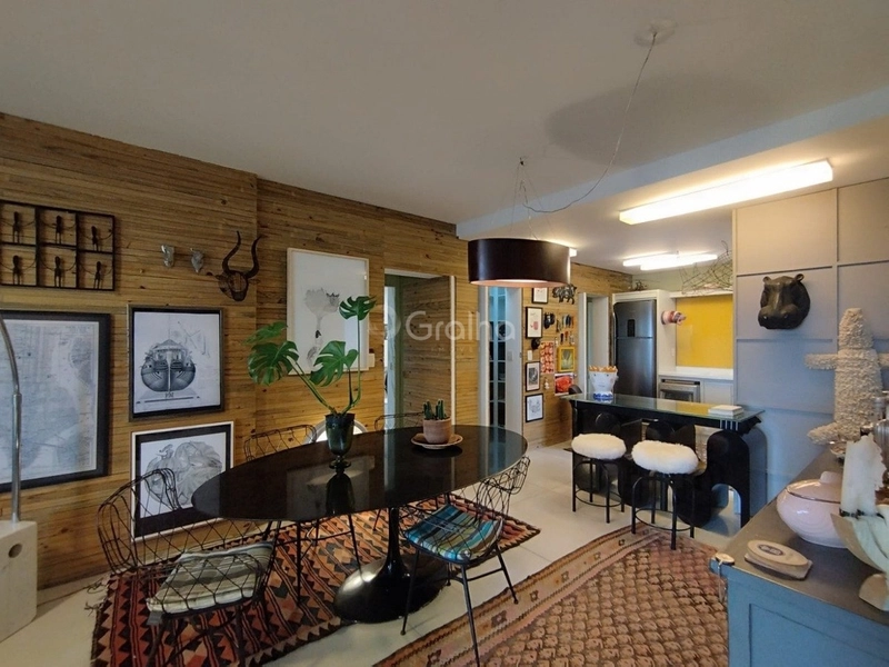 Apartamento no Centro com 5 dormitórios, sendo 2 suíte e 2 vagas: 5ª foto da galeria de imagens do imóvel