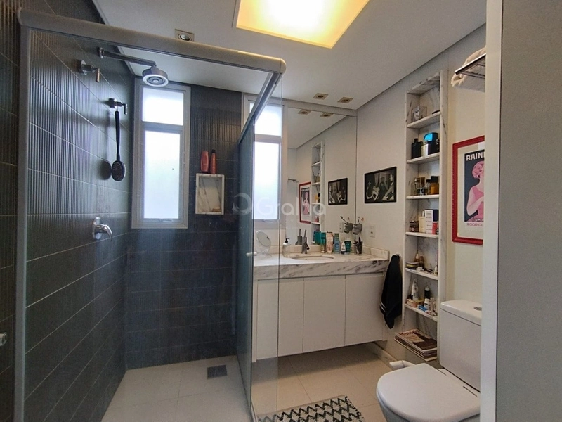 Apartamento no Centro com 5 dormitórios, sendo 2 suíte e 2 vagas: 16ª foto da galeria de imagens do imóvel