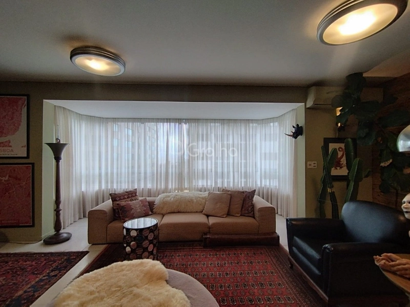 Apartamento no Centro com 5 dormitórios, sendo 2 suíte e 2 vagas: 9ª foto da galeria de imagens do imóvel