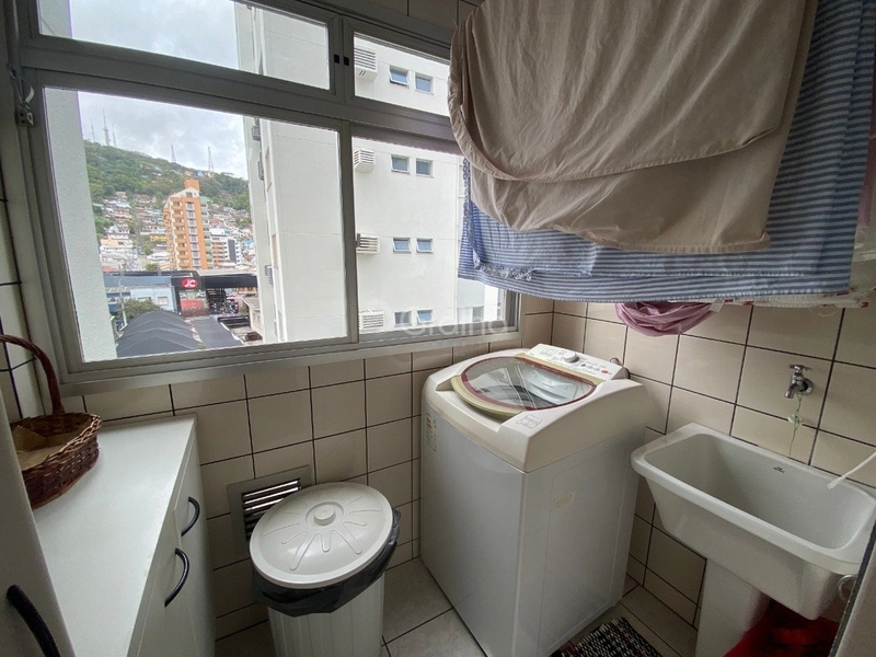 Apartamento no Centro com 3 dormitórios, sendo 1 suíte e 1 vaga: 11ª foto da galeria de imagens do imóvel