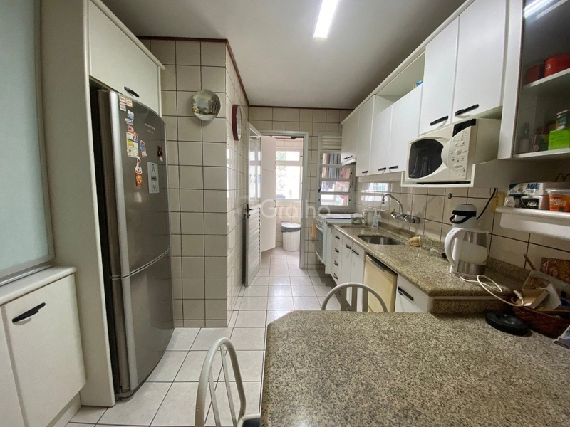 Apartamento no Centro com 3 dormitórios, sendo 1 suíte e 1 vaga: 10ª foto da galeria de imagens do imóvel