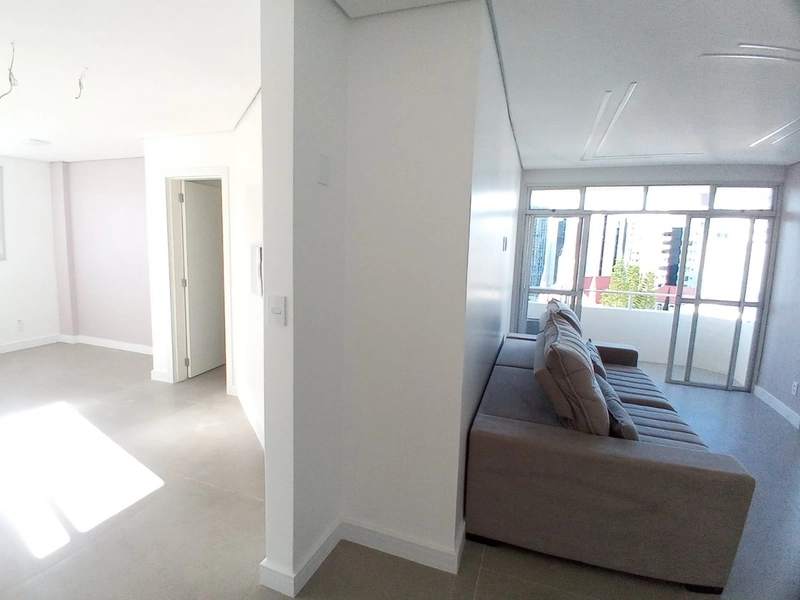 Apartamento no Centro com 2 dormitórios e 1 vaga - 83m²: 5ª foto da galeria de imagens do imóvel