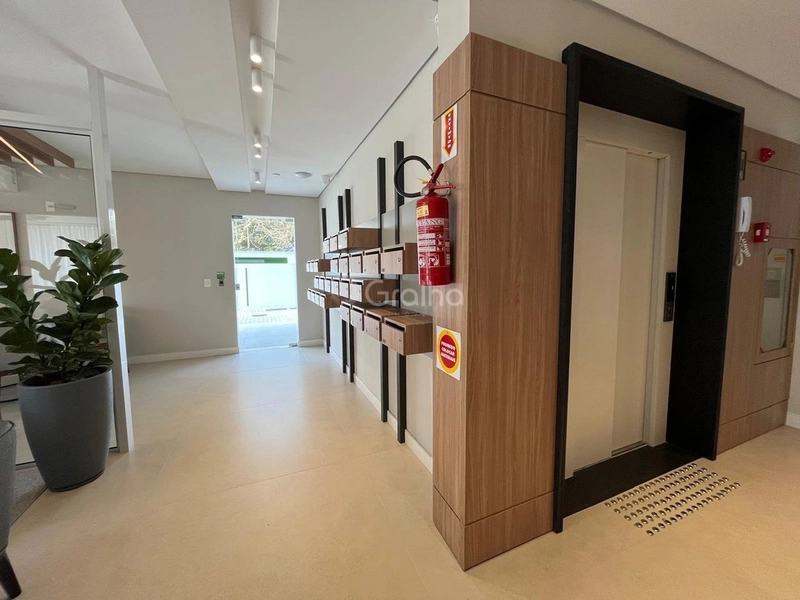 Apartamento em Coqueiros com 2 dormitórios, sendo 1 suíte e 1 vaga: 18ª foto da galeria de imagens do imóvel