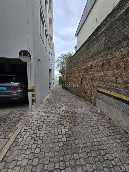 Apartamento em coqueiros com 03 dormitórios, sendo 01 suíte e 1 vaga: 33ª foto da galeria de imagens do imóvel