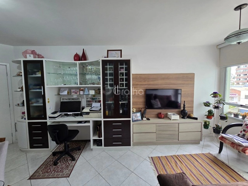 Apartamento em coqueiros com 03 dormitórios, sendo 01 suíte e 1 vaga: 17ª foto da galeria de imagens do imóvel